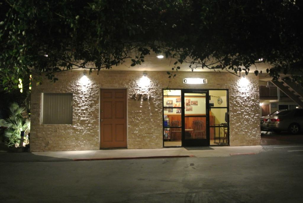 777 Motor Inn Los Angeles Exterior photo